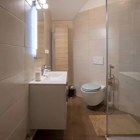 7 Bedroom Secluded Villa Close To Prague Ricany  Exterior photo