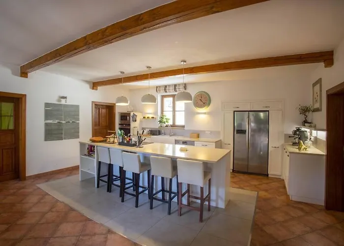 7 Bedroom Secluded Villa Close To Prague