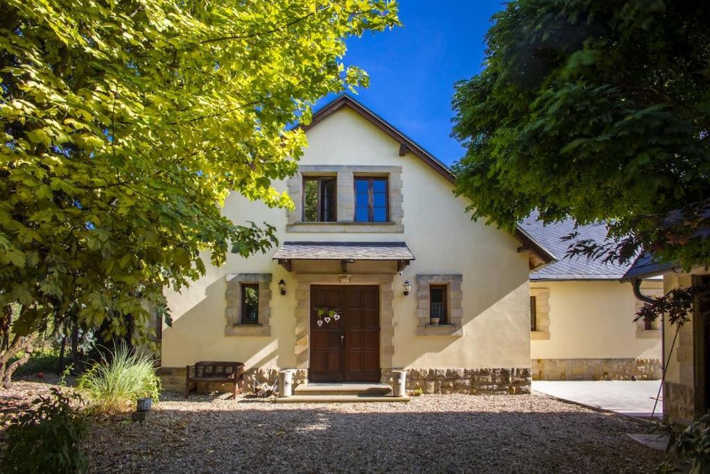 7 Bedroom Secluded Close To Prague * Říčany